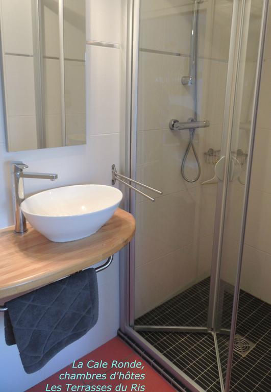 Bed and Breakfast Les Terrasses Du Ris Douarnenez Zimmer foto